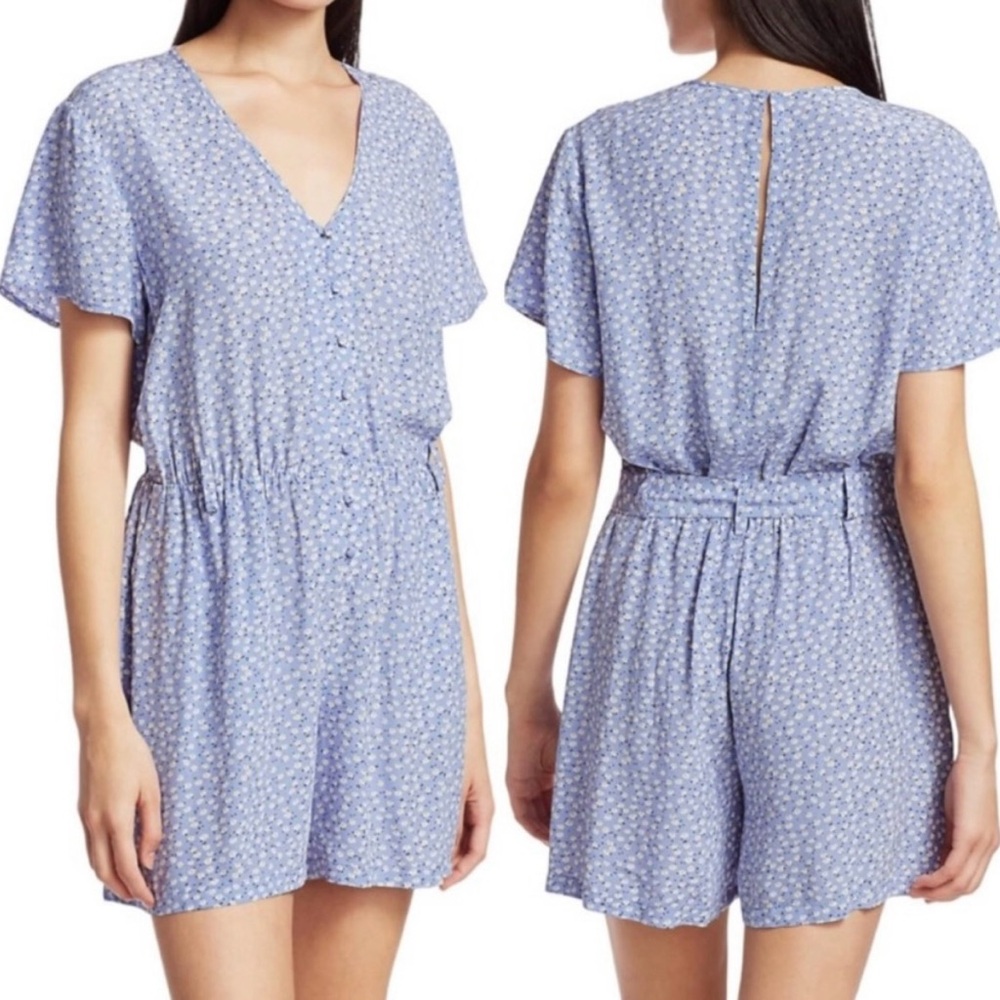 New Rails light baby blue floral romper Sophia sky blue daisies Size Small